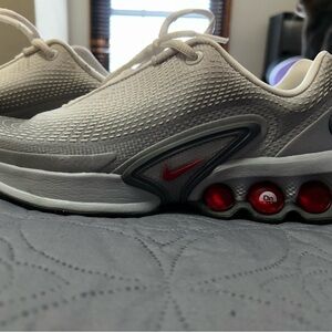 Nike Air Max DM, only worn a couple times! Youth 5.5